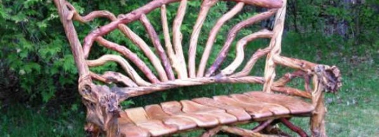 Мебель из дерева своими руками: применяем ветки, сучки и отходы (18 фото)